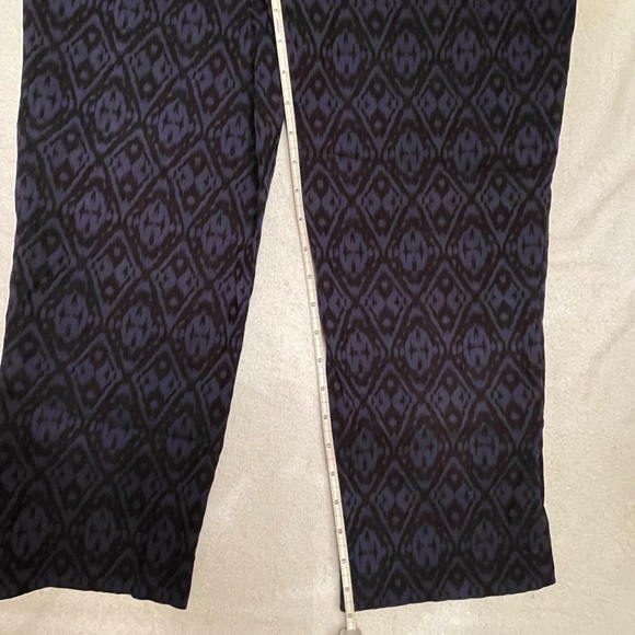 Chicos Ikat print size 3 ankle length trousers - Picture 4 of 13